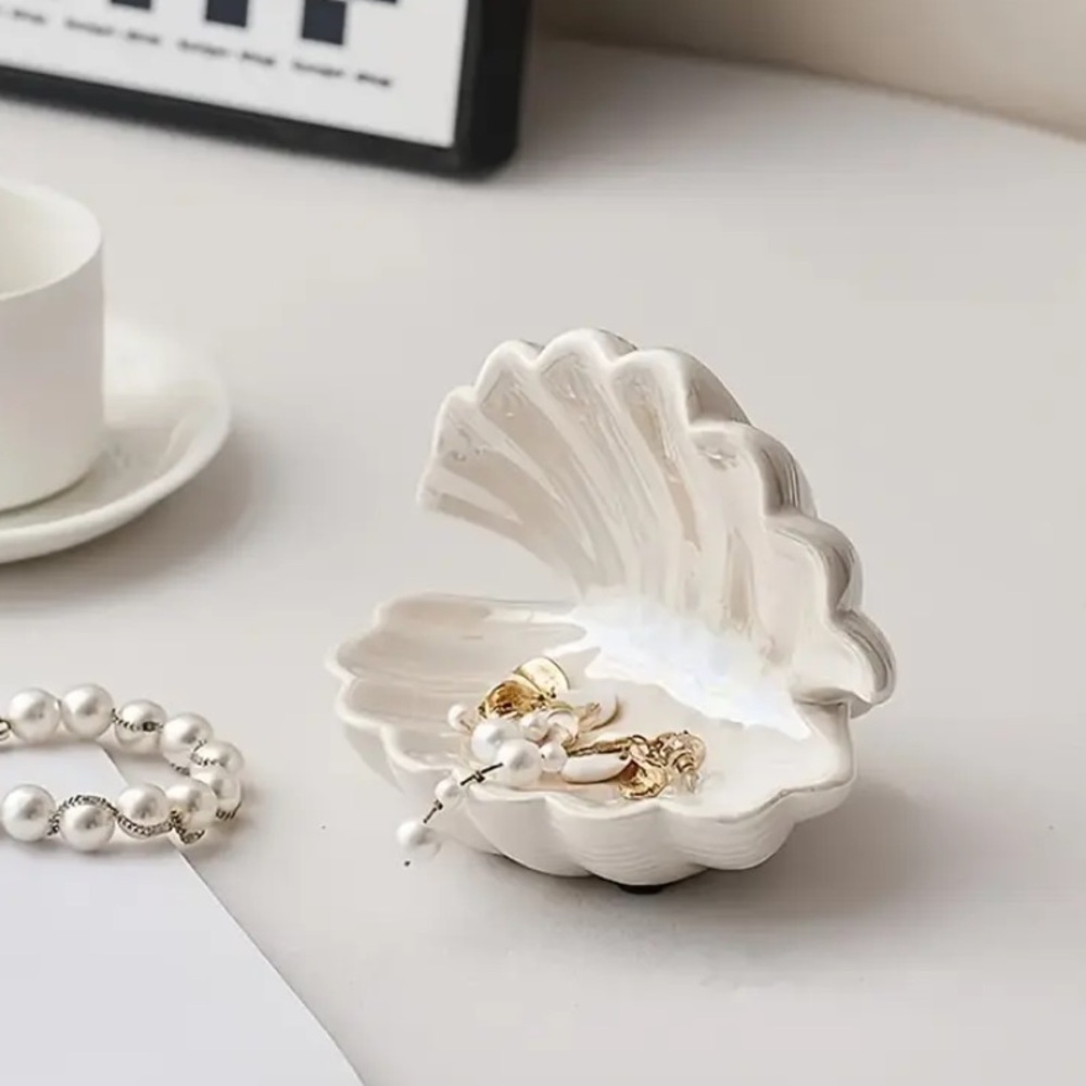 Ceramic Shell Jewelry Display - Picture 2 of 3
